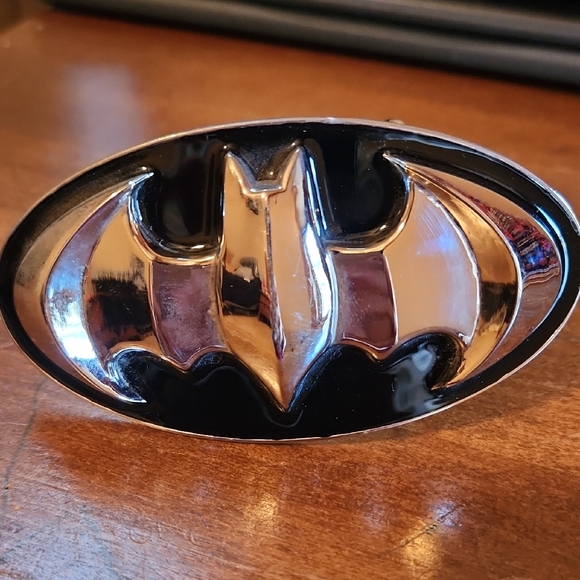 Black and Silver Batman Belt Buckle - Picture 1 of 8